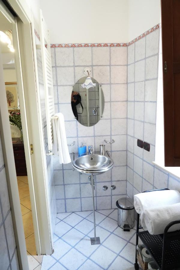 B&B Il Grifone Джоя дел Коле Екстериор снимка