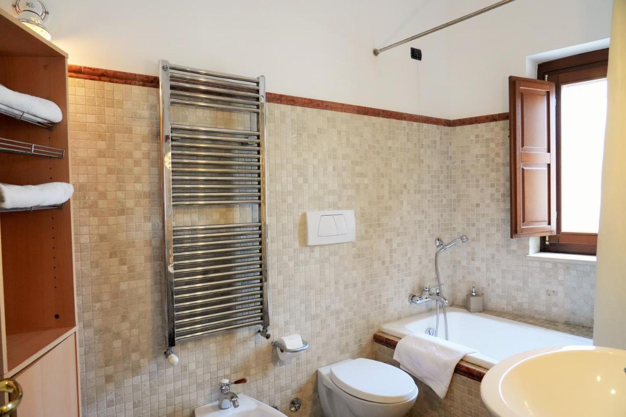 B&B Il Grifone Джоя дел Коле Екстериор снимка