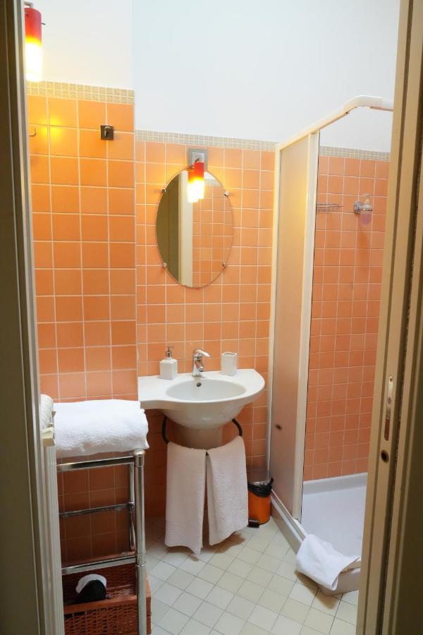 B&B Il Grifone Джоя дел Коле Екстериор снимка